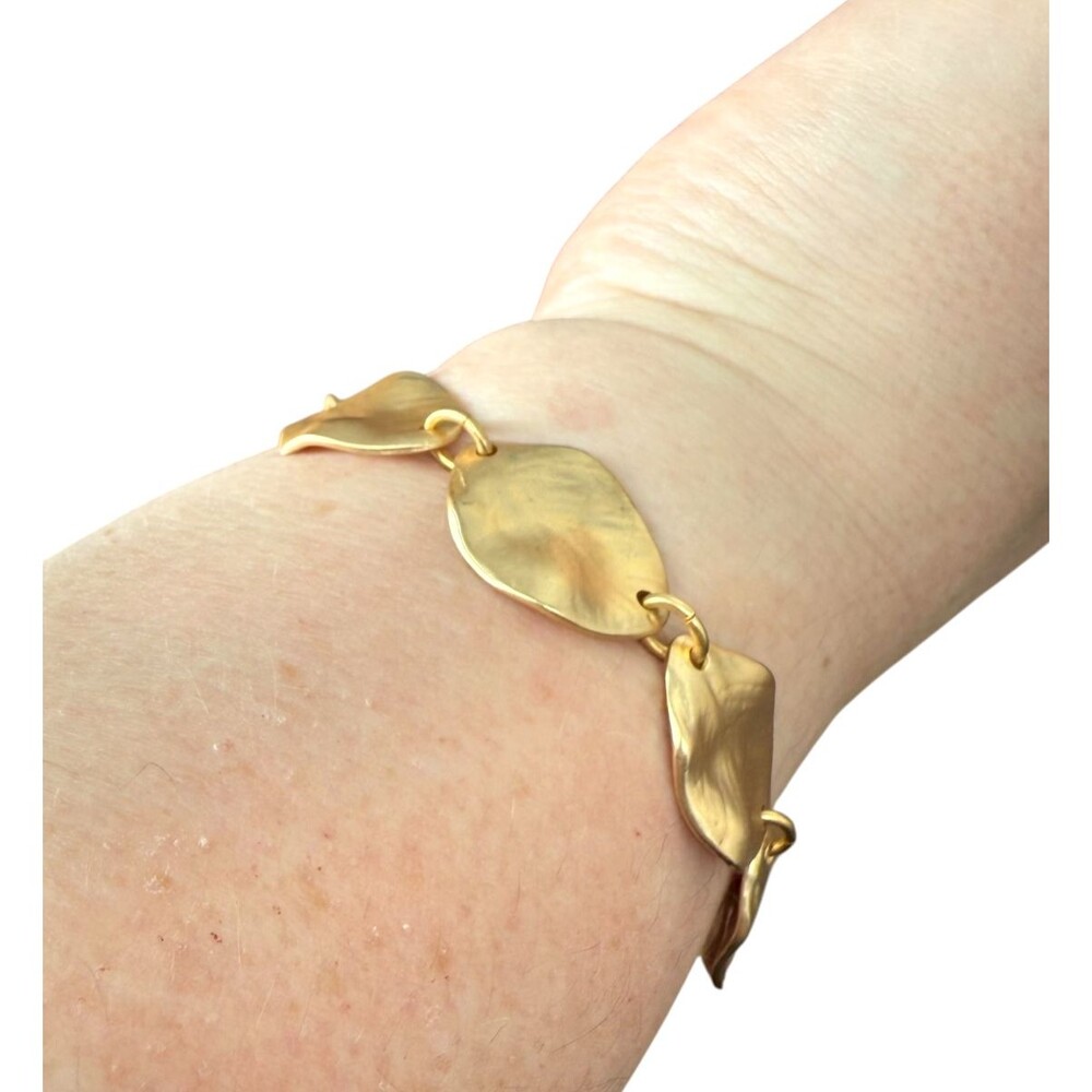 J. Jill Hammered Leaf Bracelet Gold Tone Bee Magnetic Boho Artisan Link Etched - Picture 5 of 16